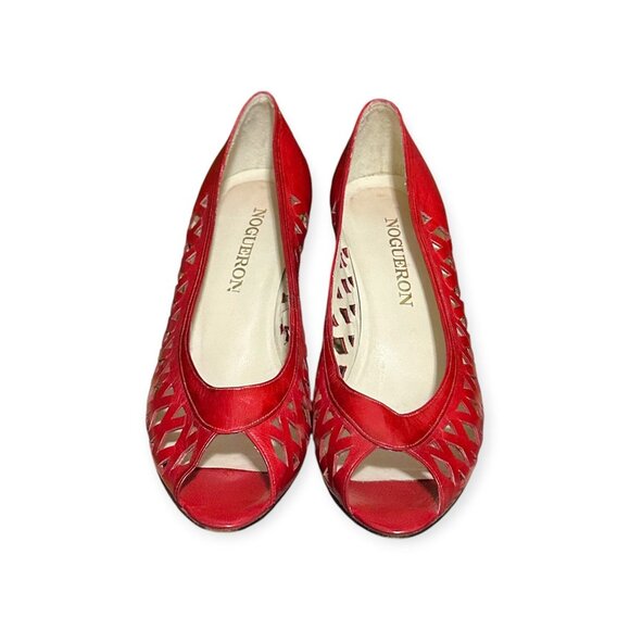 Vintage 1980s Nogueron Cherry Red Cut-Out Leather Pumps Made in Spain - Picture 3 of 13